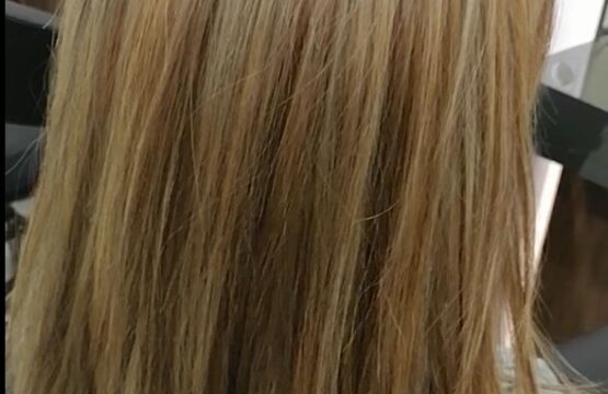 Ανταύγειες δίχρωμες που προσφέρουν βάθος και ένταση στο χρώμα!!